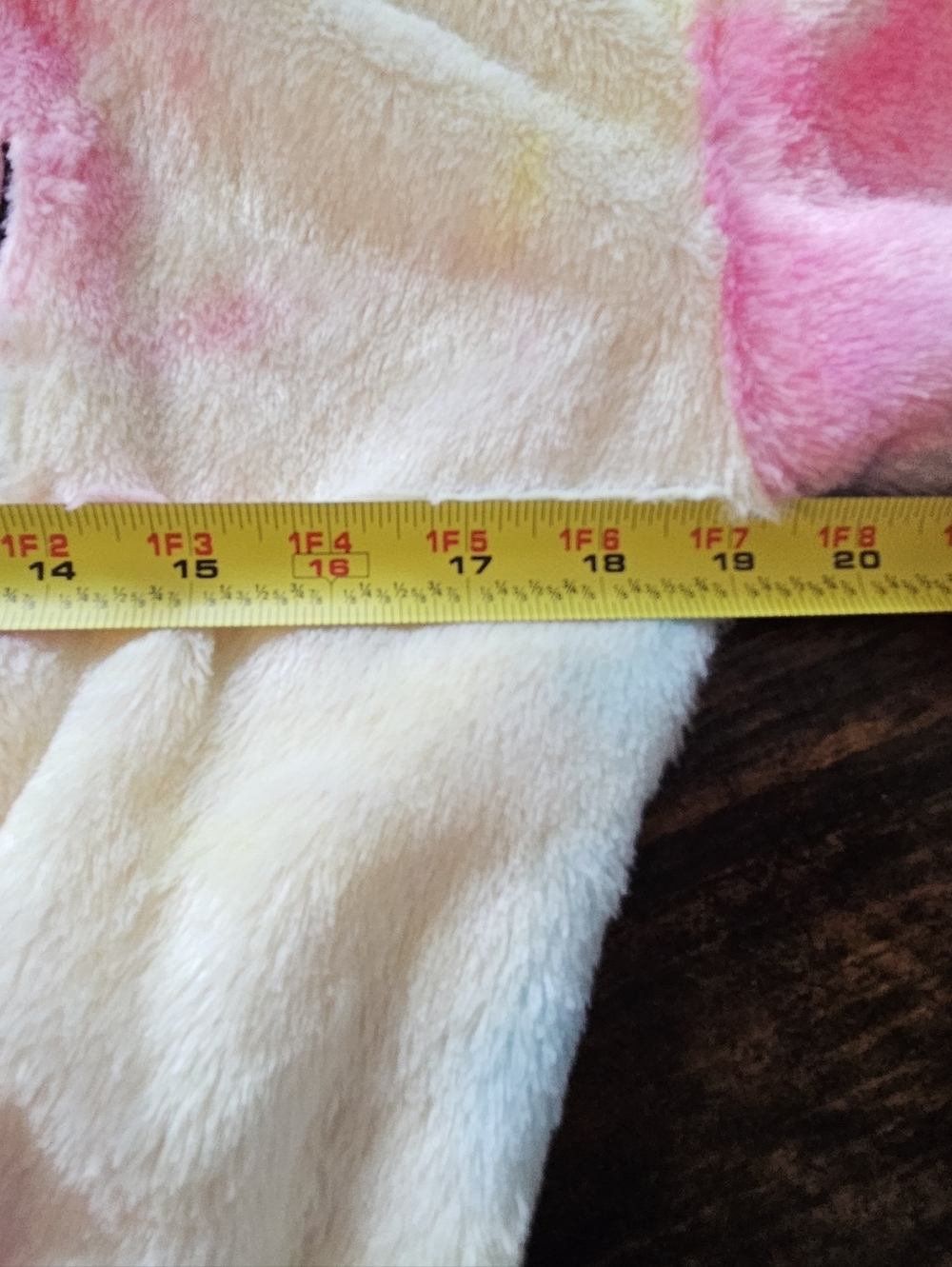 NWT RAVE Hoodie Scummy Bears Fuzzy Crop Size Medium - Picture 12 of 15